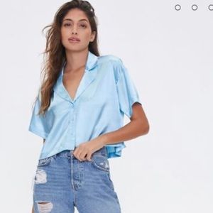 Urban Outfitters Blue linen small crop button up